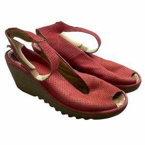 FLY LONDON Women's Lipstick Yala Perforated Suede Wedge Sandal Pre-Owned-Size 38